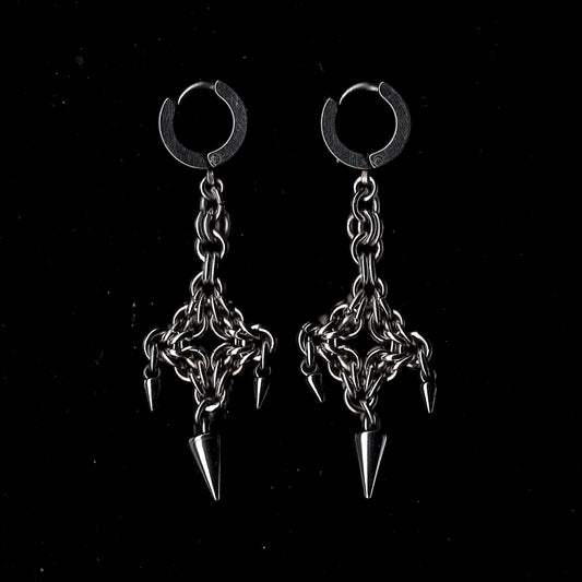 Spike Chainmail earrings.