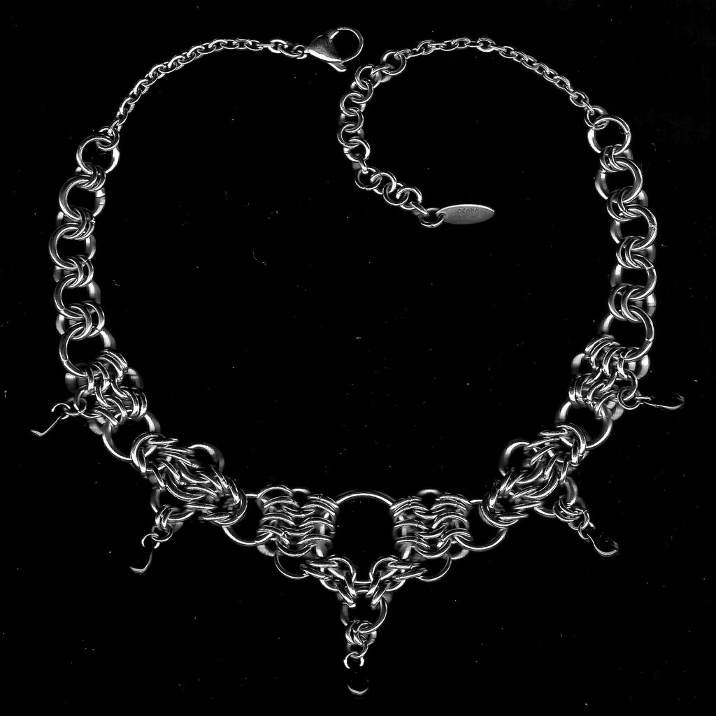 Umra Worship Choker