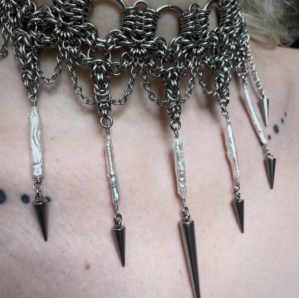 Pearl Cathedral. Chainmail Choker.