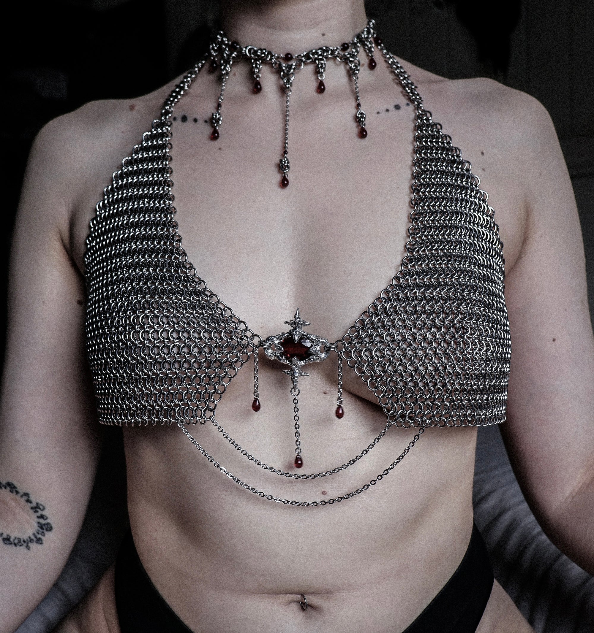 Counts Desires. Chainmail Bra Top.