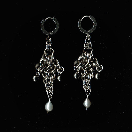 Pearl and Chainmail Earrings.