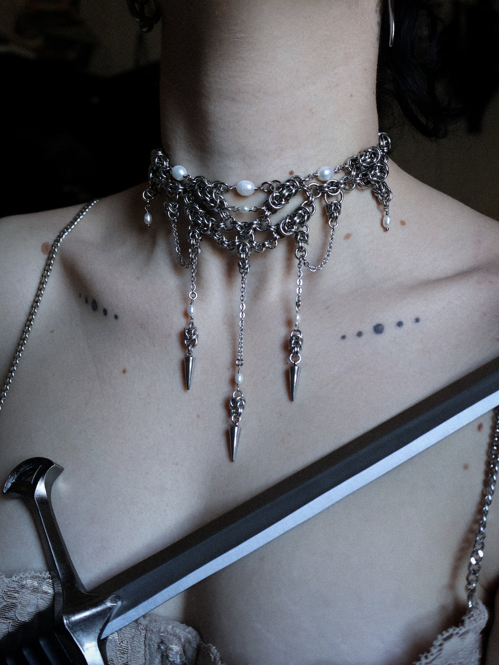 Pearl Enigma. Chainmail Choker. MADE-TO-ORDER.