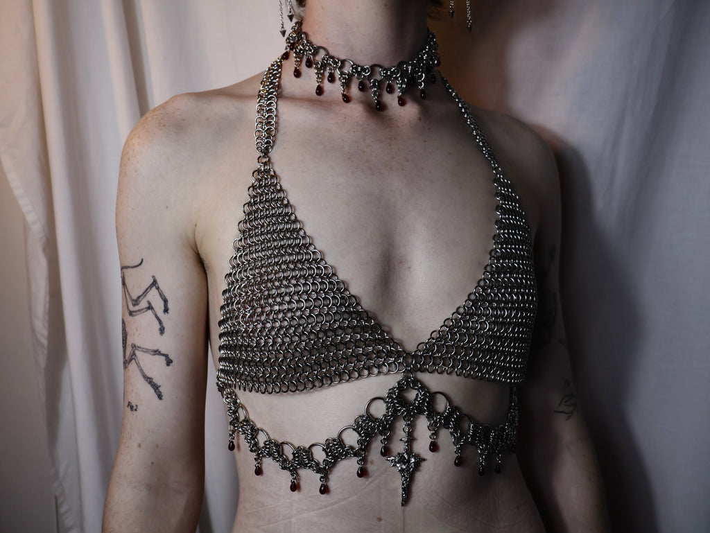 Ravage. Blood droplet Chainmail Choker