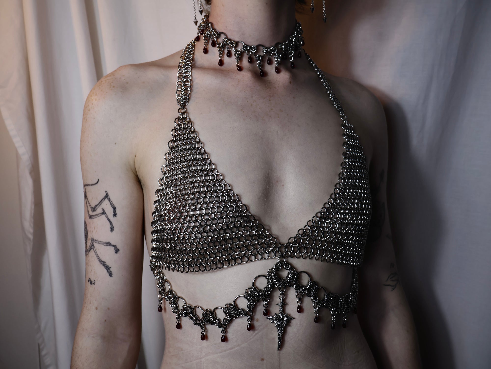Ravage. Blood droplet Chainmail Choker