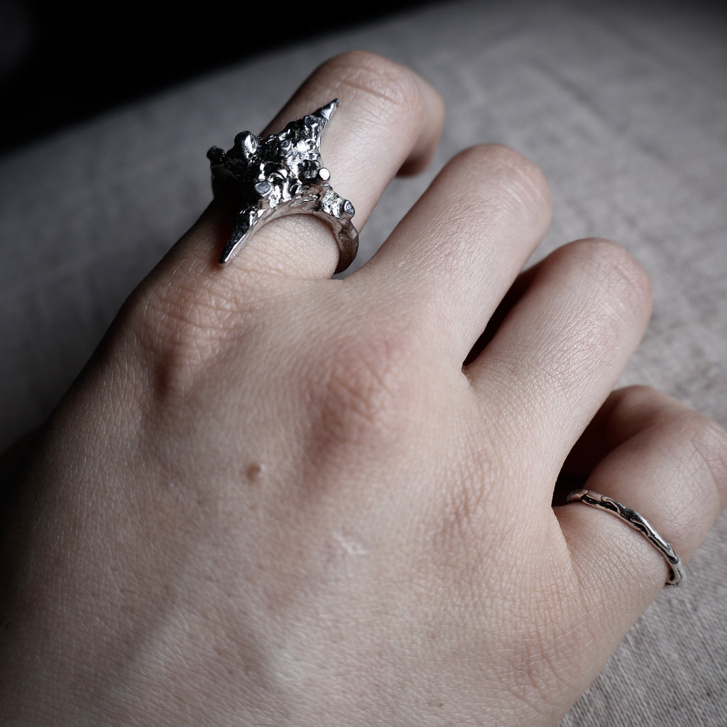 Star Ring.