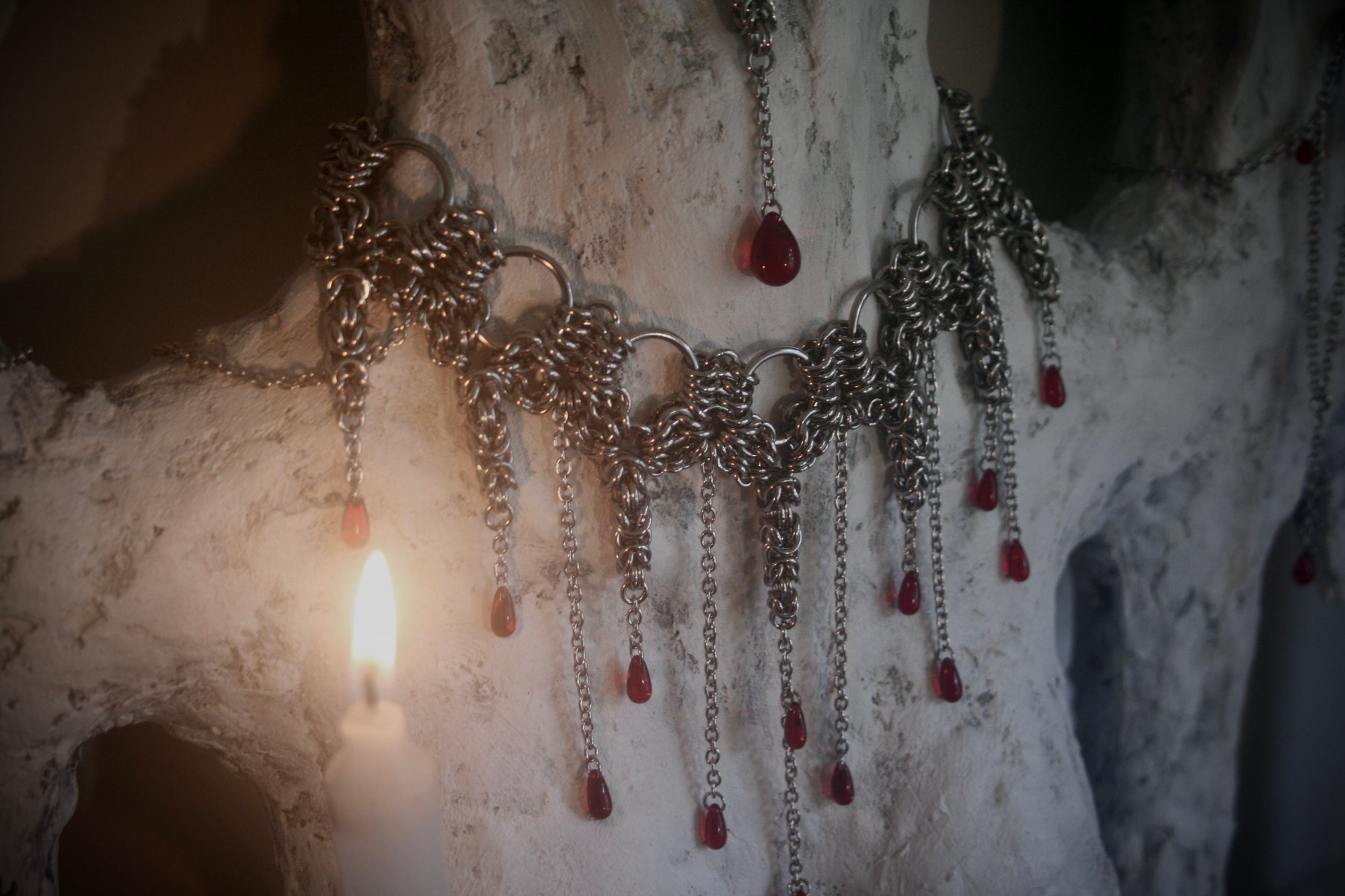 Carmilla. Chainmail Choker.