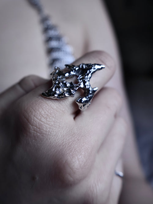 Asymmetrical Labradorite Ring.