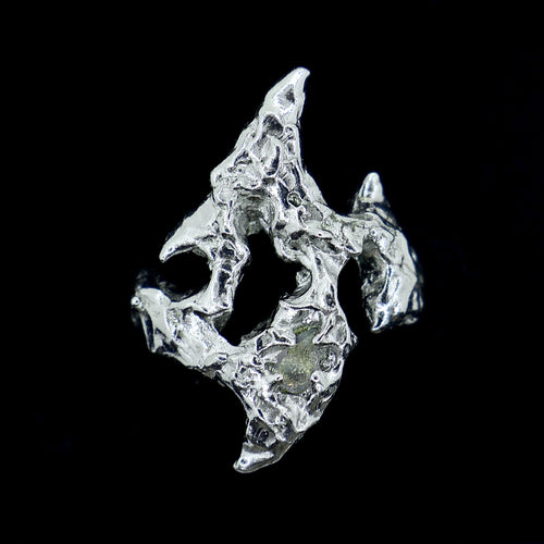 Asymmetrical Labradorite Ring.