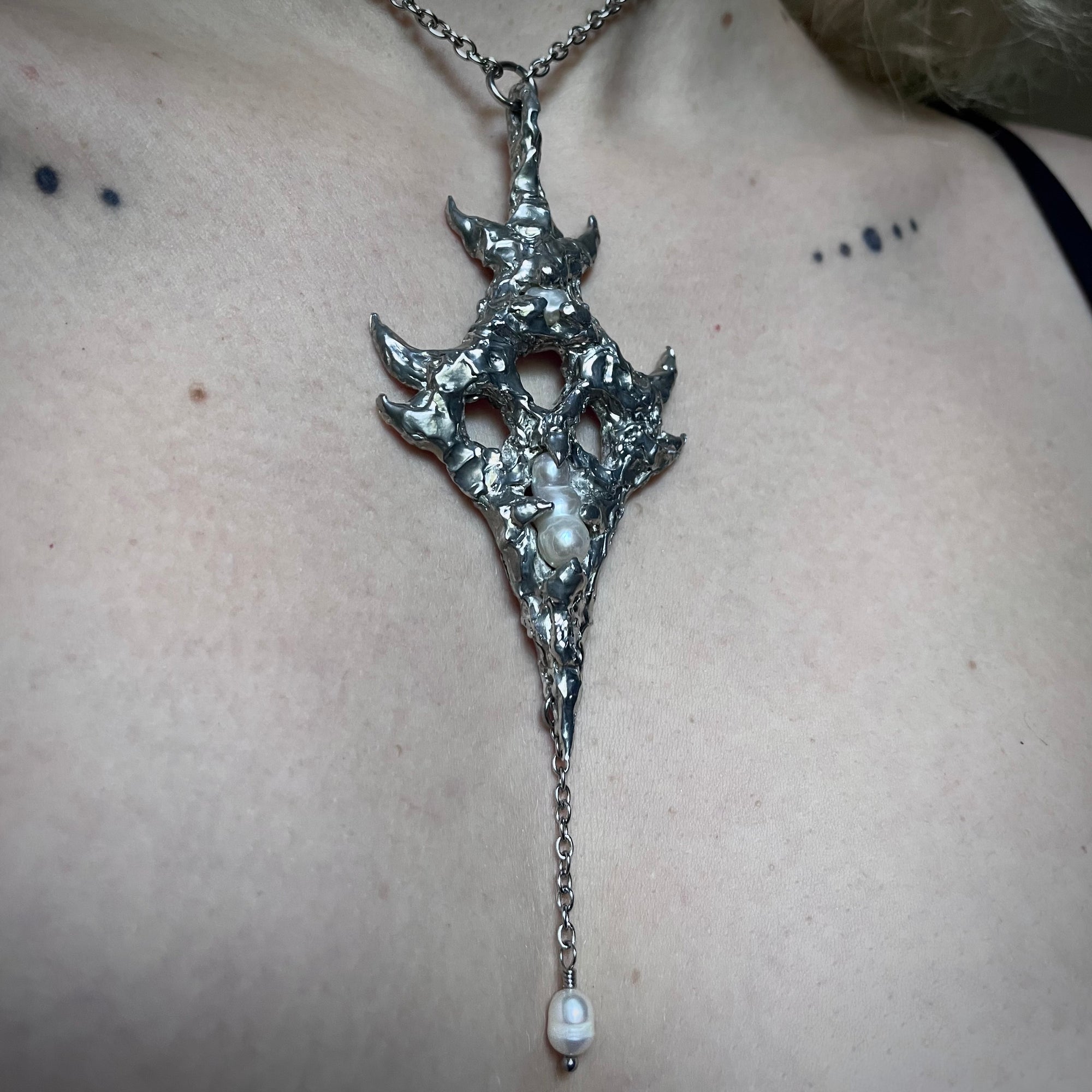 Spire Desire. Soldered Necklace.