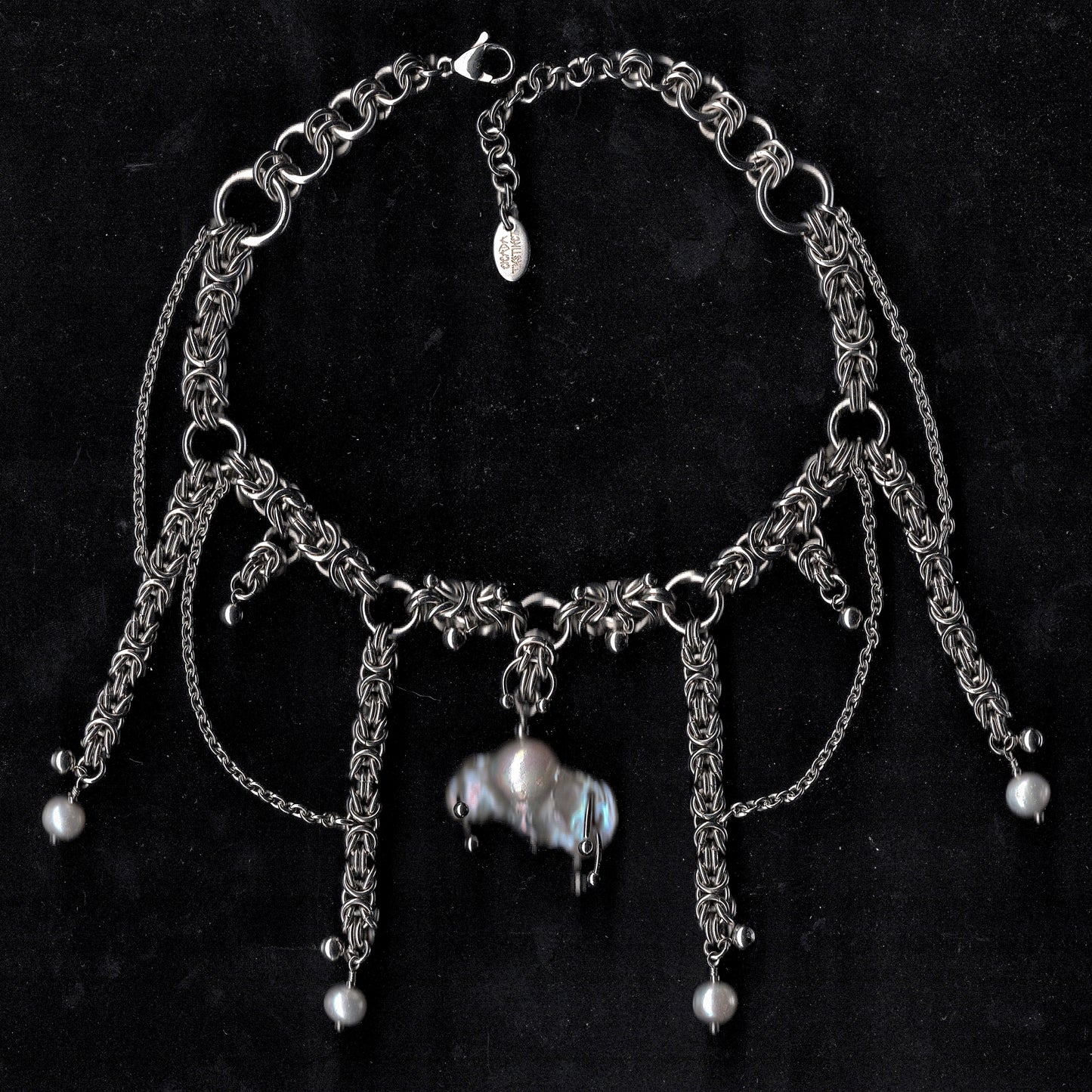 Siren Pierced Pearl Choker