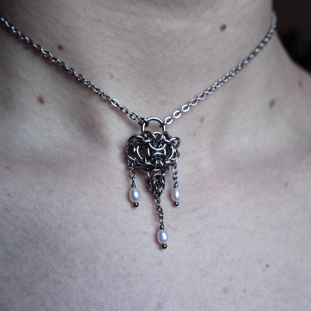 Desire. Dainty Pearl Pendant.