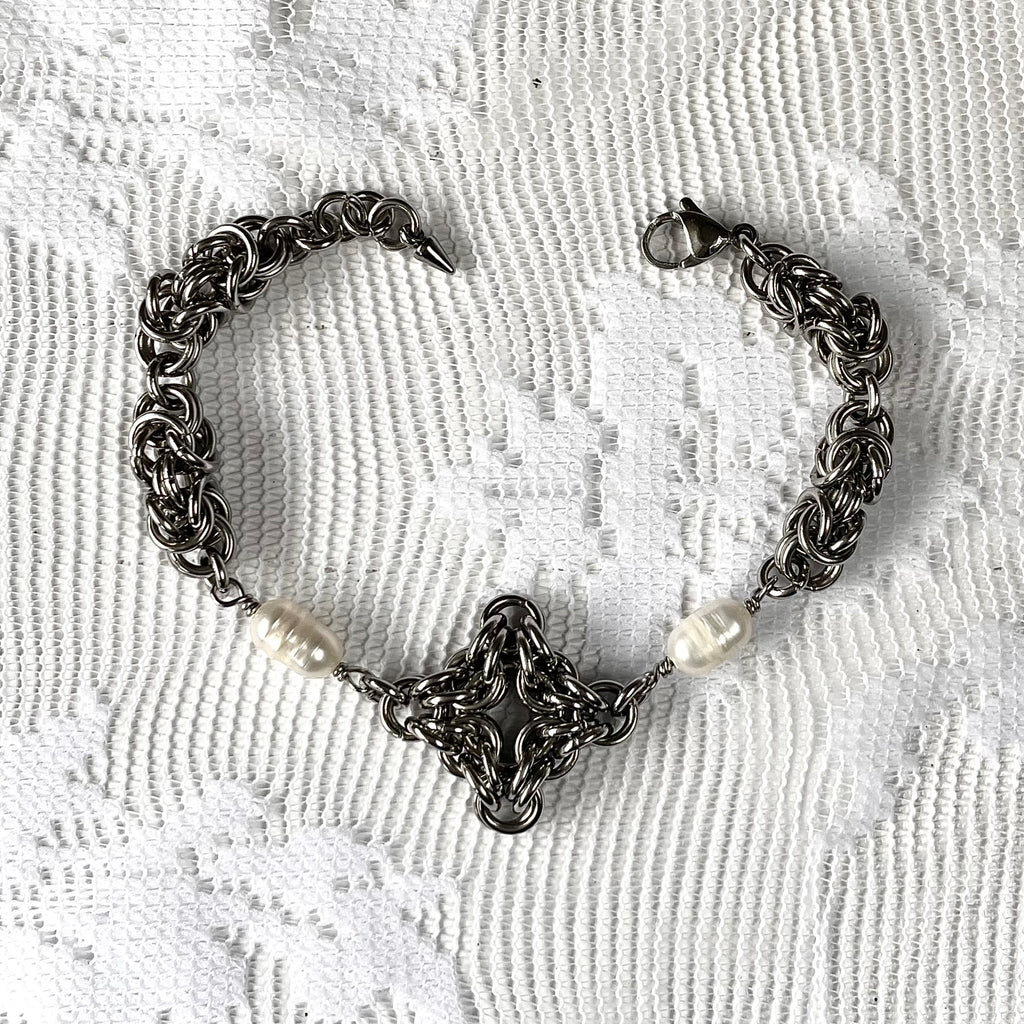 Pearl Chainmail Bracelet. MADE-TO-ORDER.