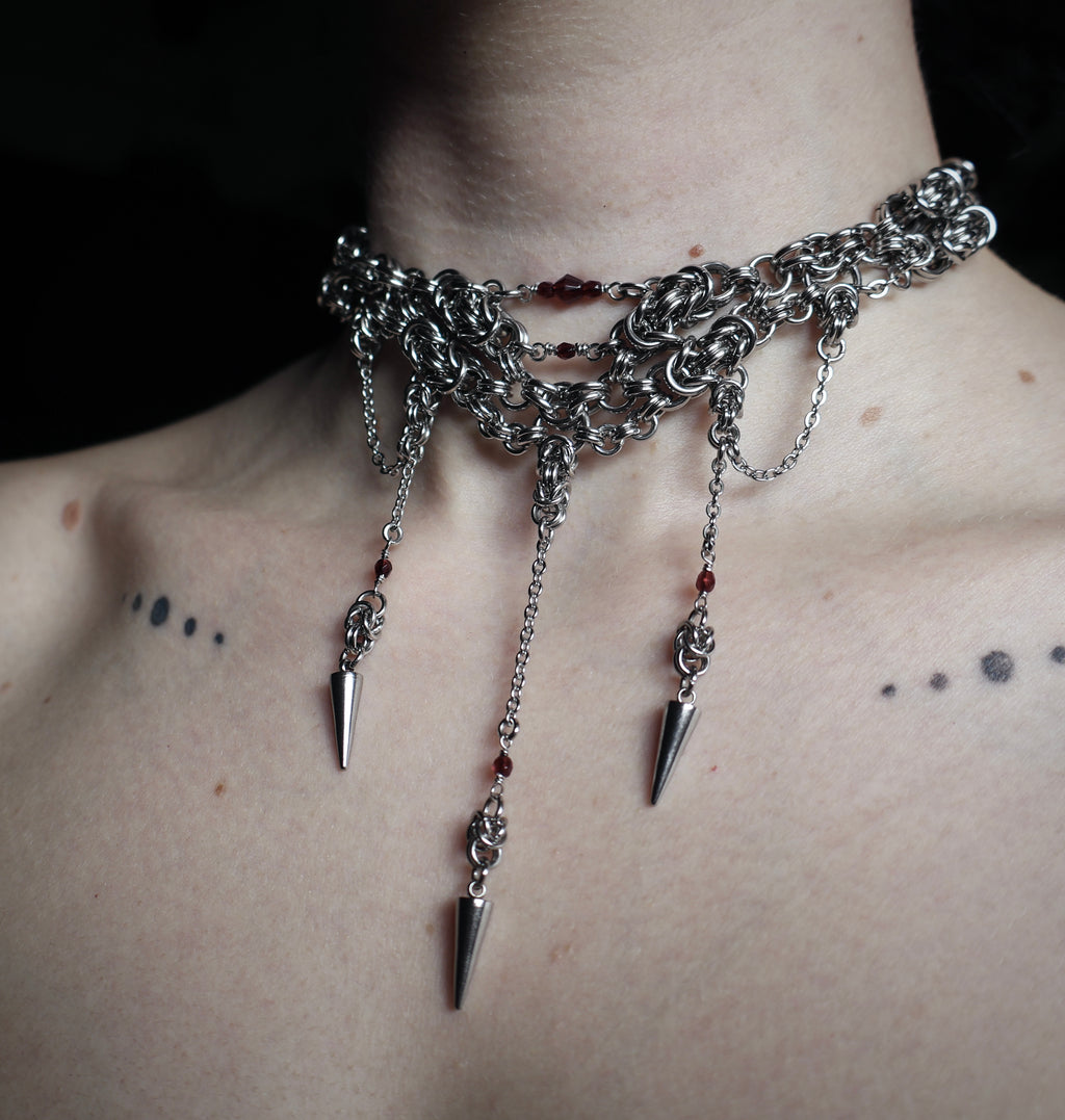 Garnet Fortune. Chainmail Choker.