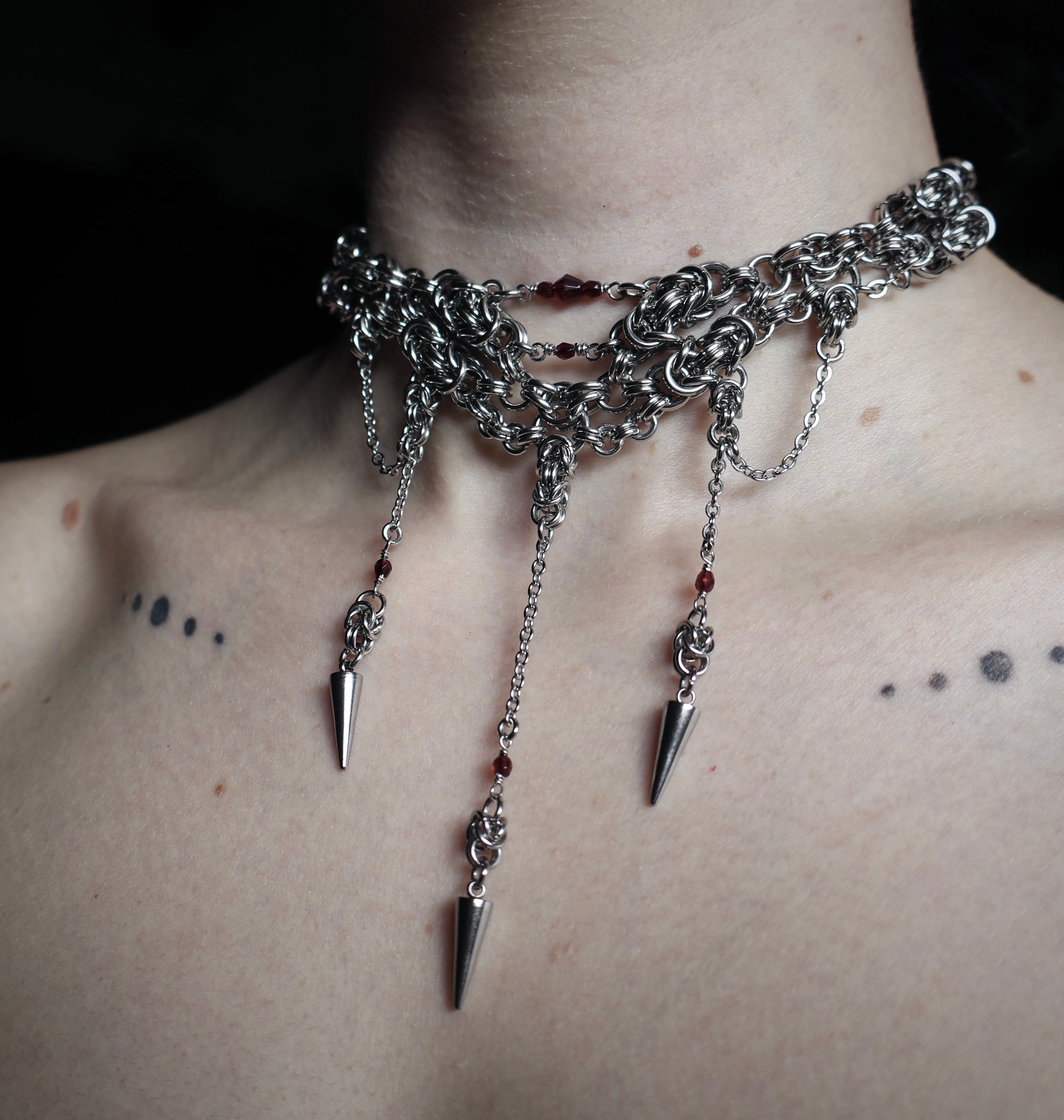 Garnet Fortune. Chainmail Choker.