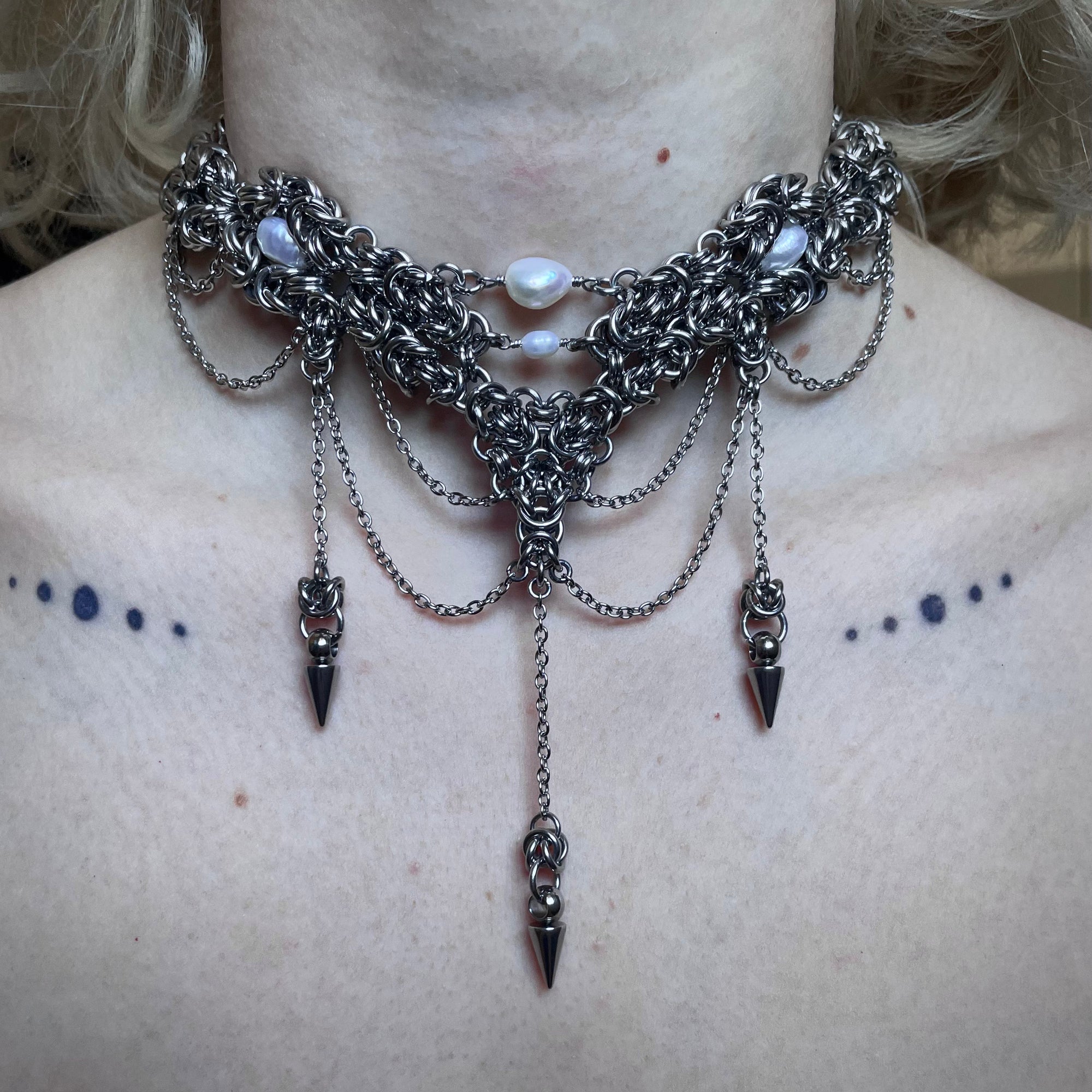 Fortune. Freshwater Pearl and Chainmail Choker.