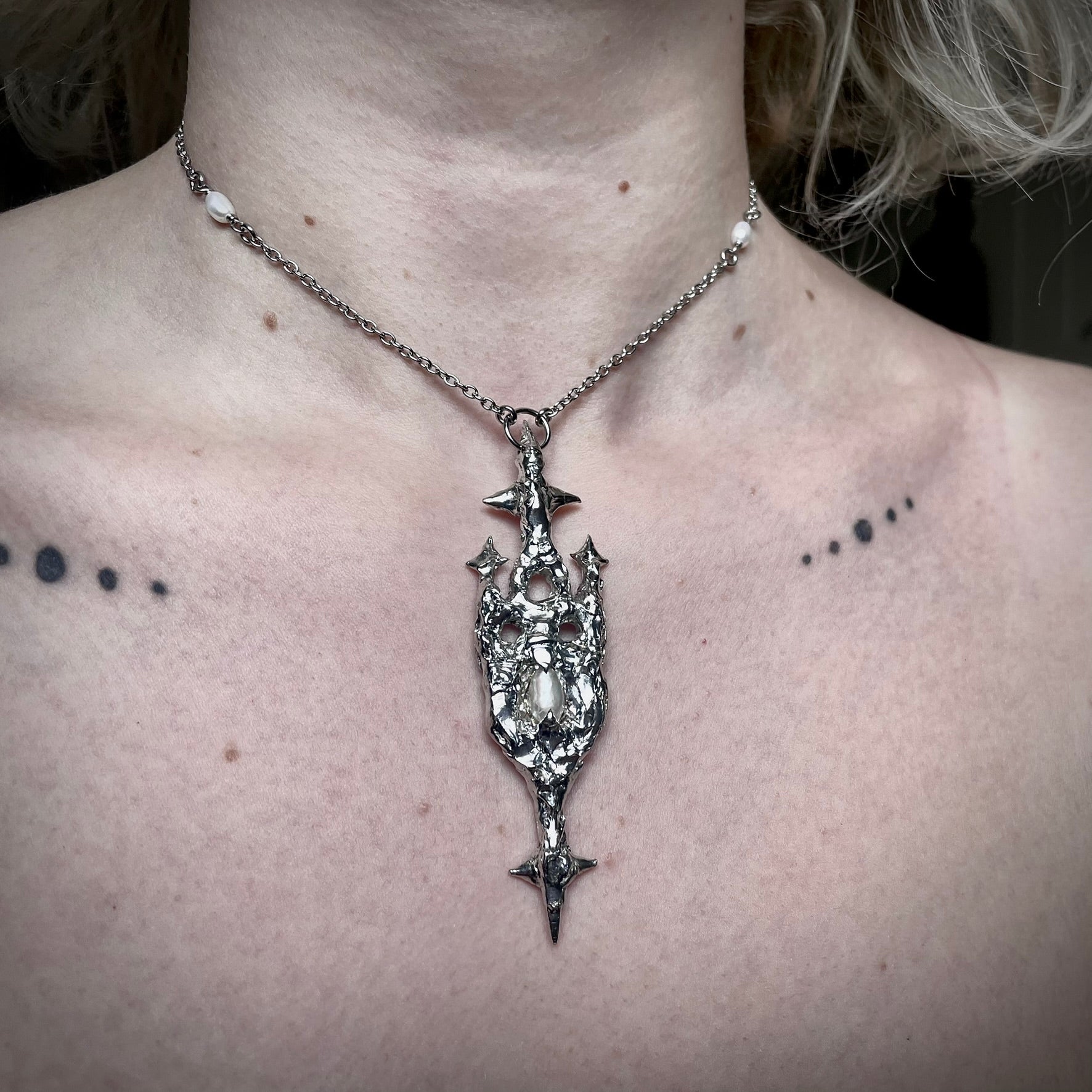 Pearl Castle. Soldered Necklace.