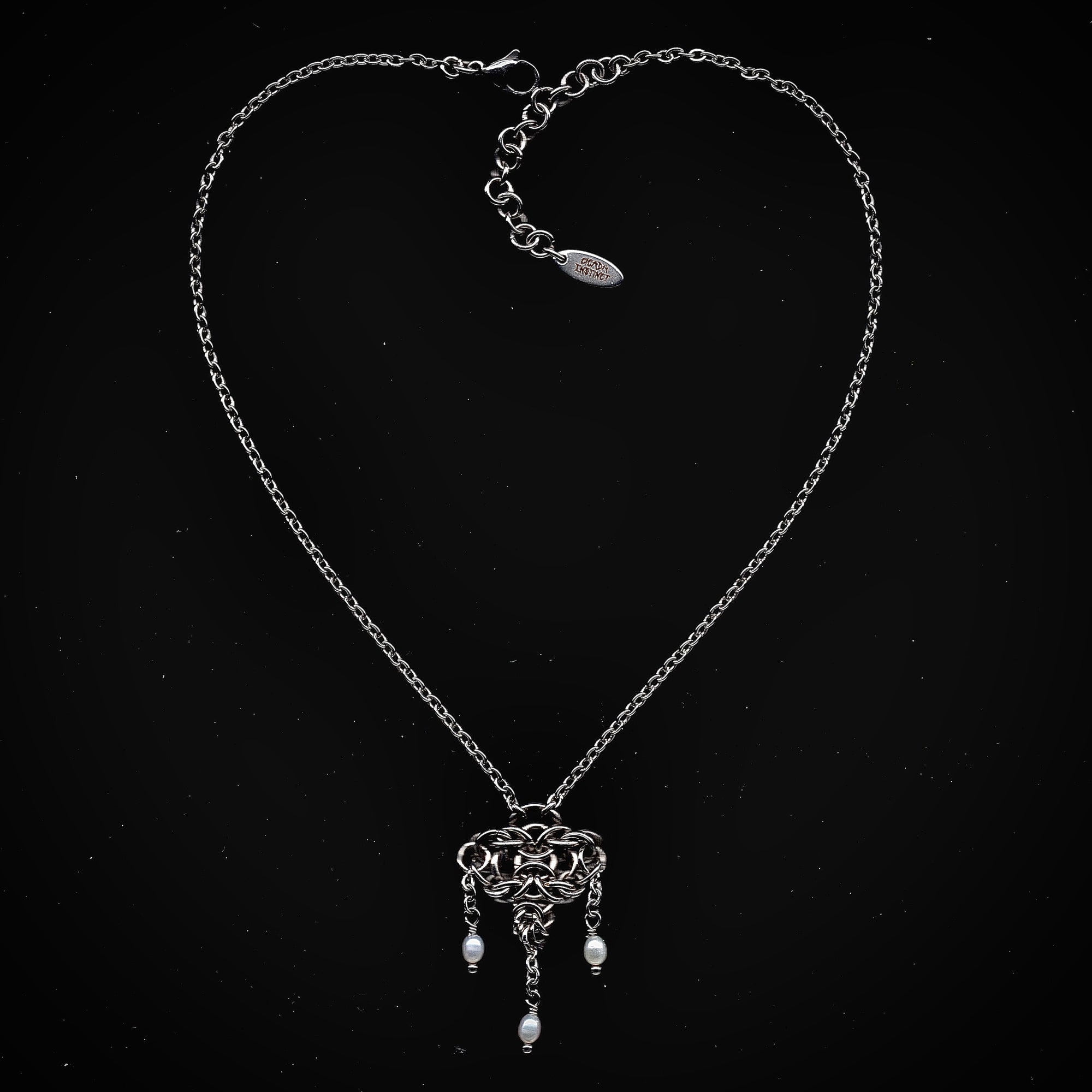 Desire. Dainty Pearl Pendant.