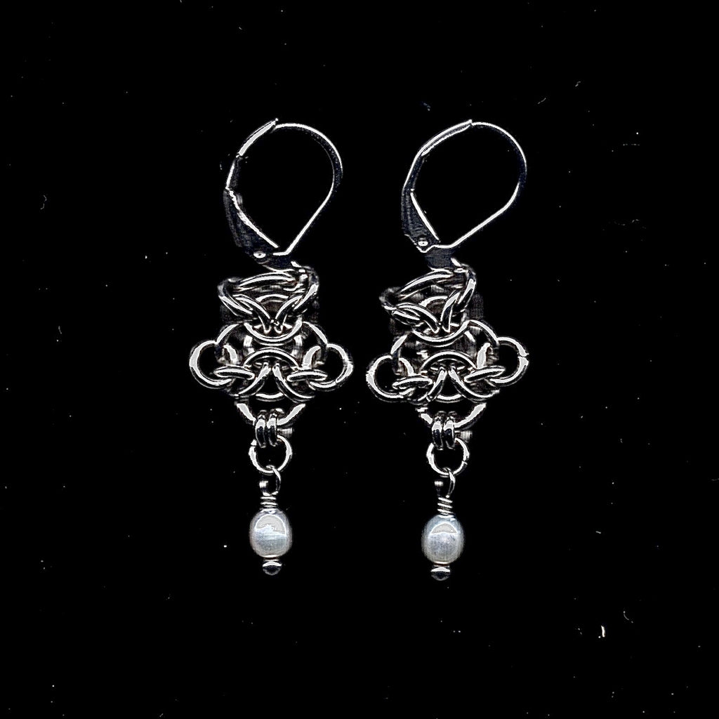 'Leila' Dainty Pearl Earrings.