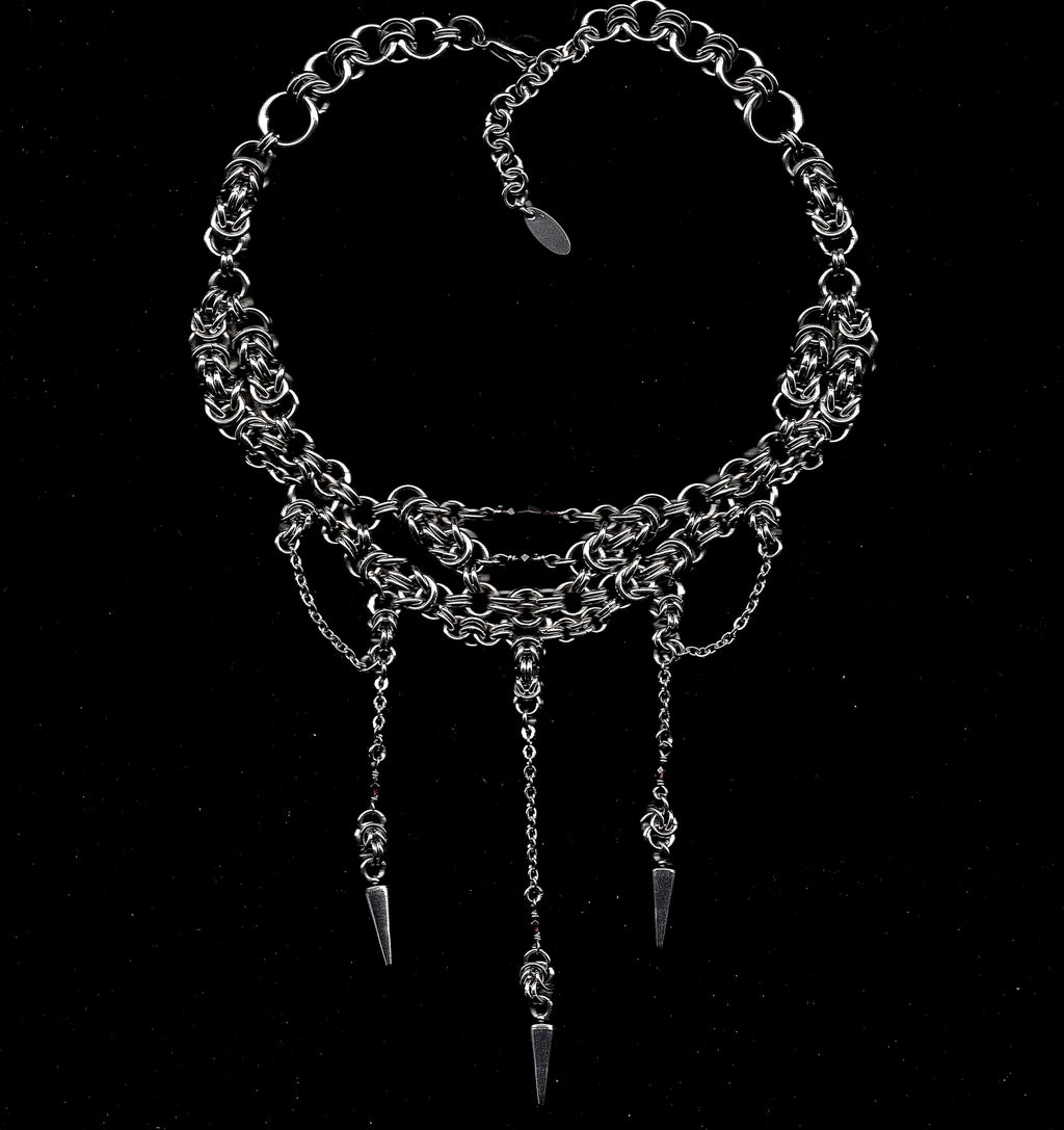 Garnet Fortune. Chainmail Choker.